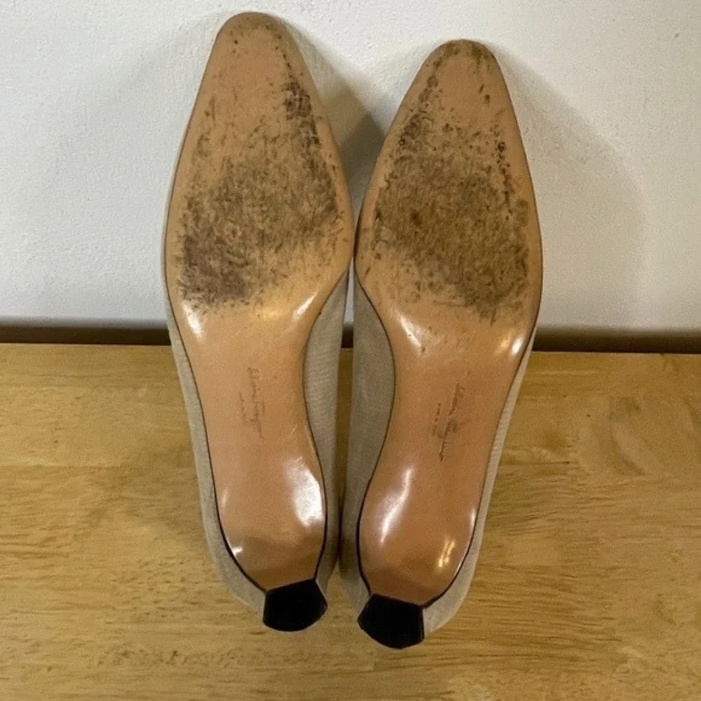 Salvatore Ferragamo Beige Textured Leather Pumps